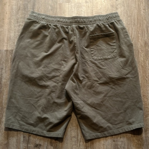 BALEAP SHORTS SIZE(XXL) - Picture 7 of 7